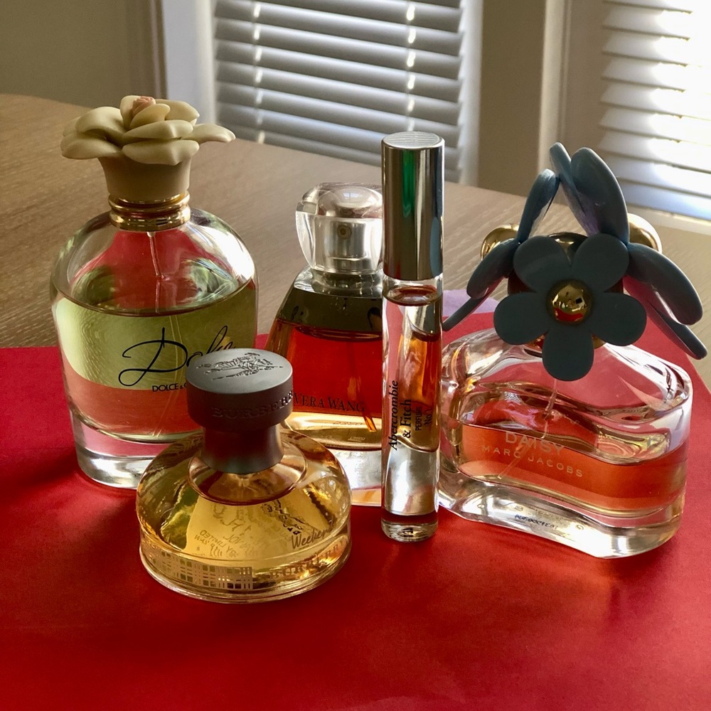 SOLD - 5 perfume in a bundle, all for just $75 only